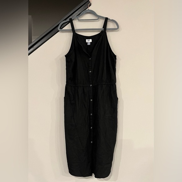 OLD Navy black linen dress. Button down, spaghetti straps. Size L - Picture 3 of 4